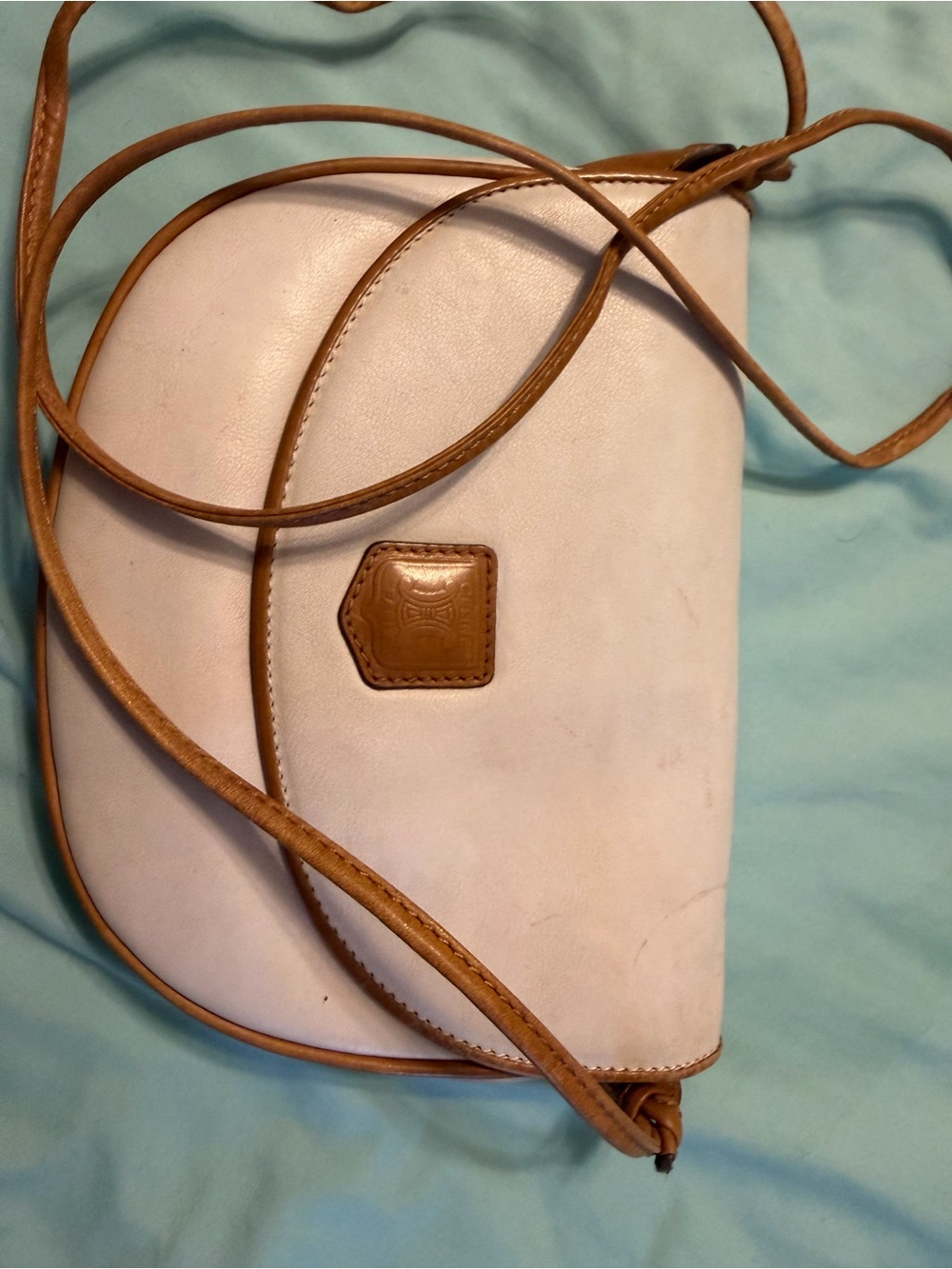 Celine - Picture 7 of 12
